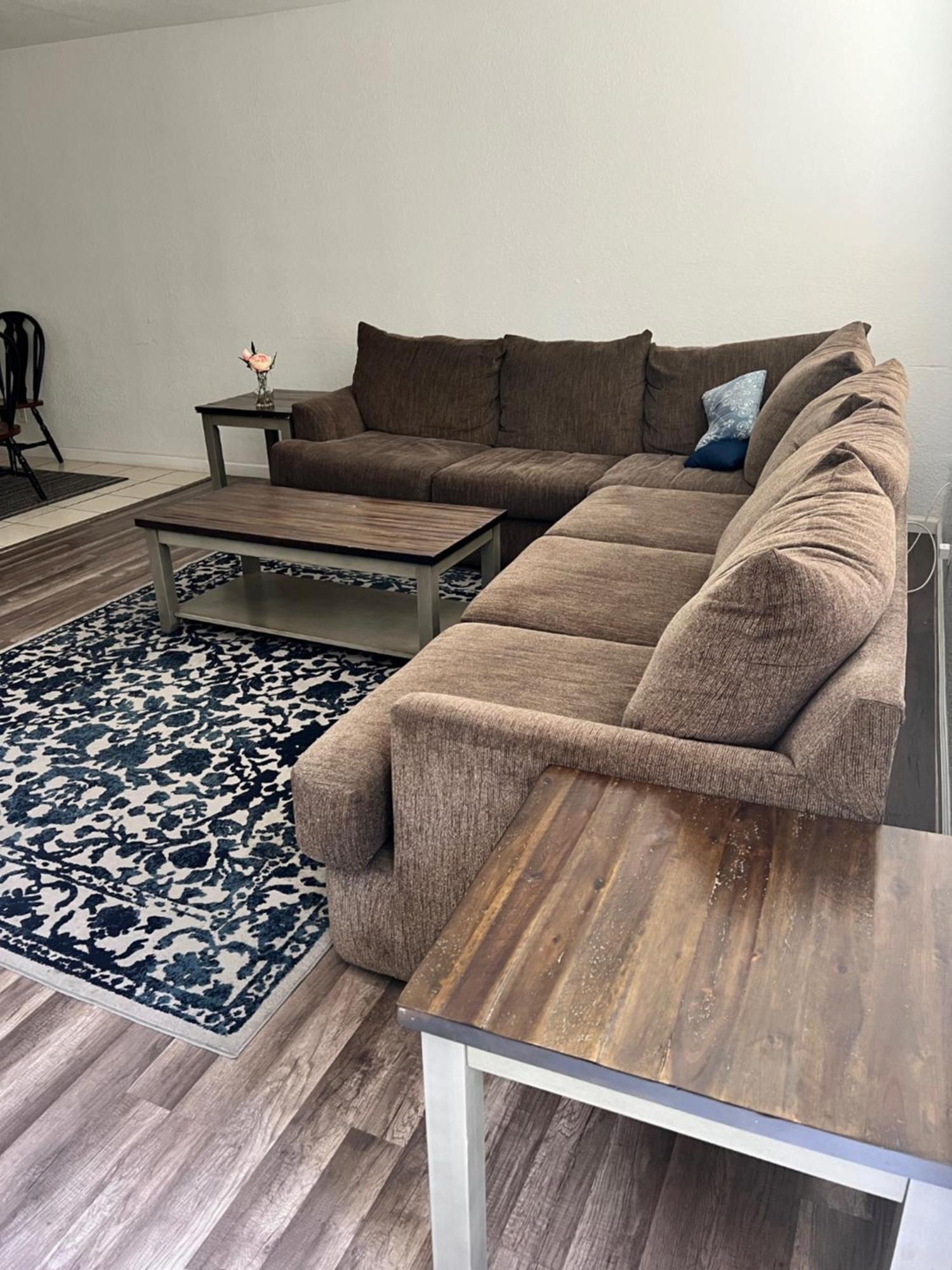 Lovely 1Bed,1Bath Condo With Free Parking Fresno Exterior photo