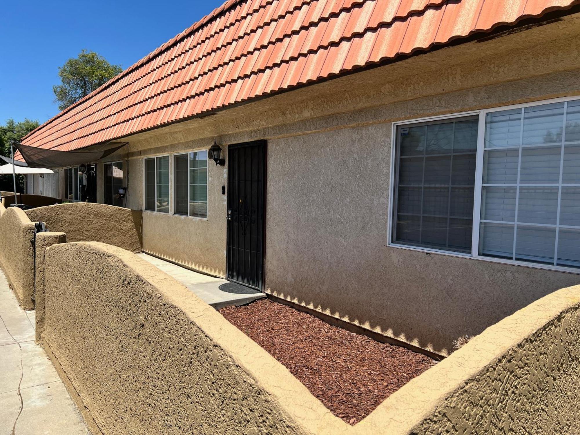 Lovely 1Bed,1Bath Condo With Free Parking Fresno Exterior photo